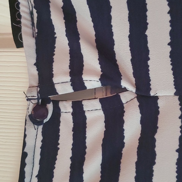 Body C women's Summer Dress, Nautical stripestop, blue skirt> eyelet back button - Picture 4 of 11